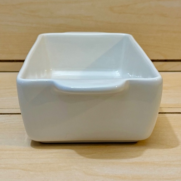 Rae Dunn “Yum” Ceramic Loaf Pan By Magenta - Large Letter Artisan Collection - Picture 5 of 6